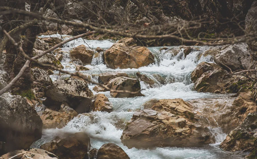 A cascade over rocks